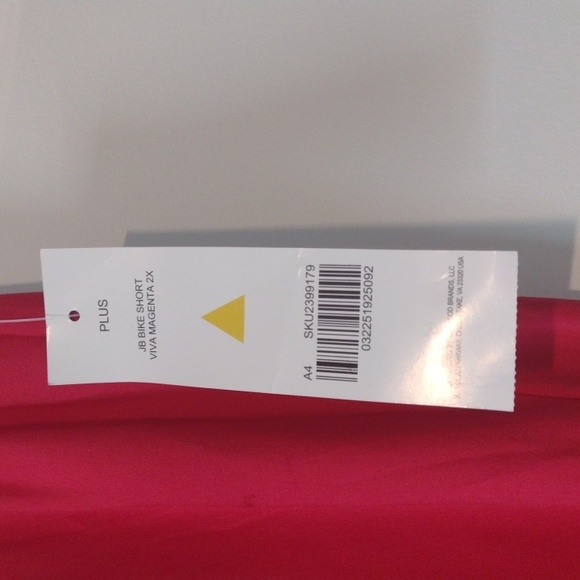 3pc bundle with earrings nwt - Picture 10 of 12